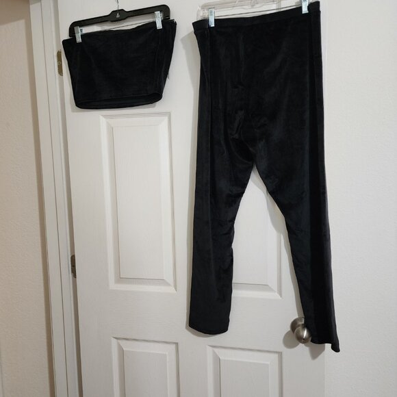 Victoria Secret Black Velour Set Top-L Pants-XL NWT - Picture 2 of 8